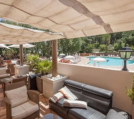 Les Restanques Vue Mer Pressoir 3131 Grimaud Exterior foto